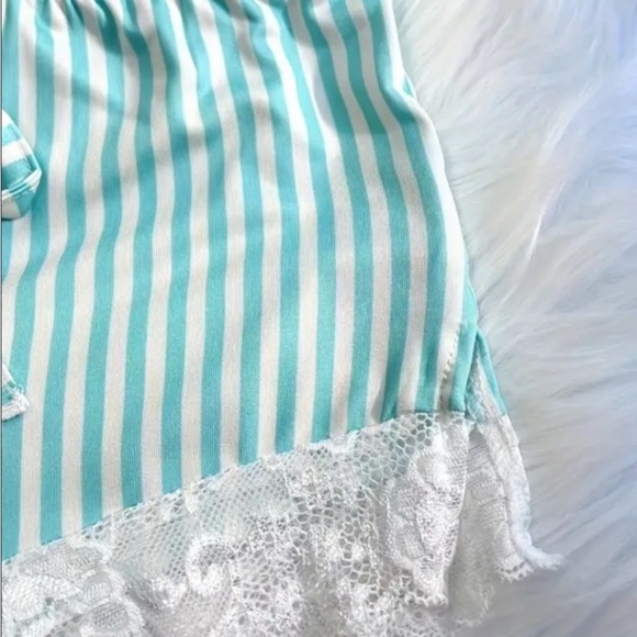 Striped Mint Green Lace Trim Sleepwear Set NWT - Picture 4 of 5